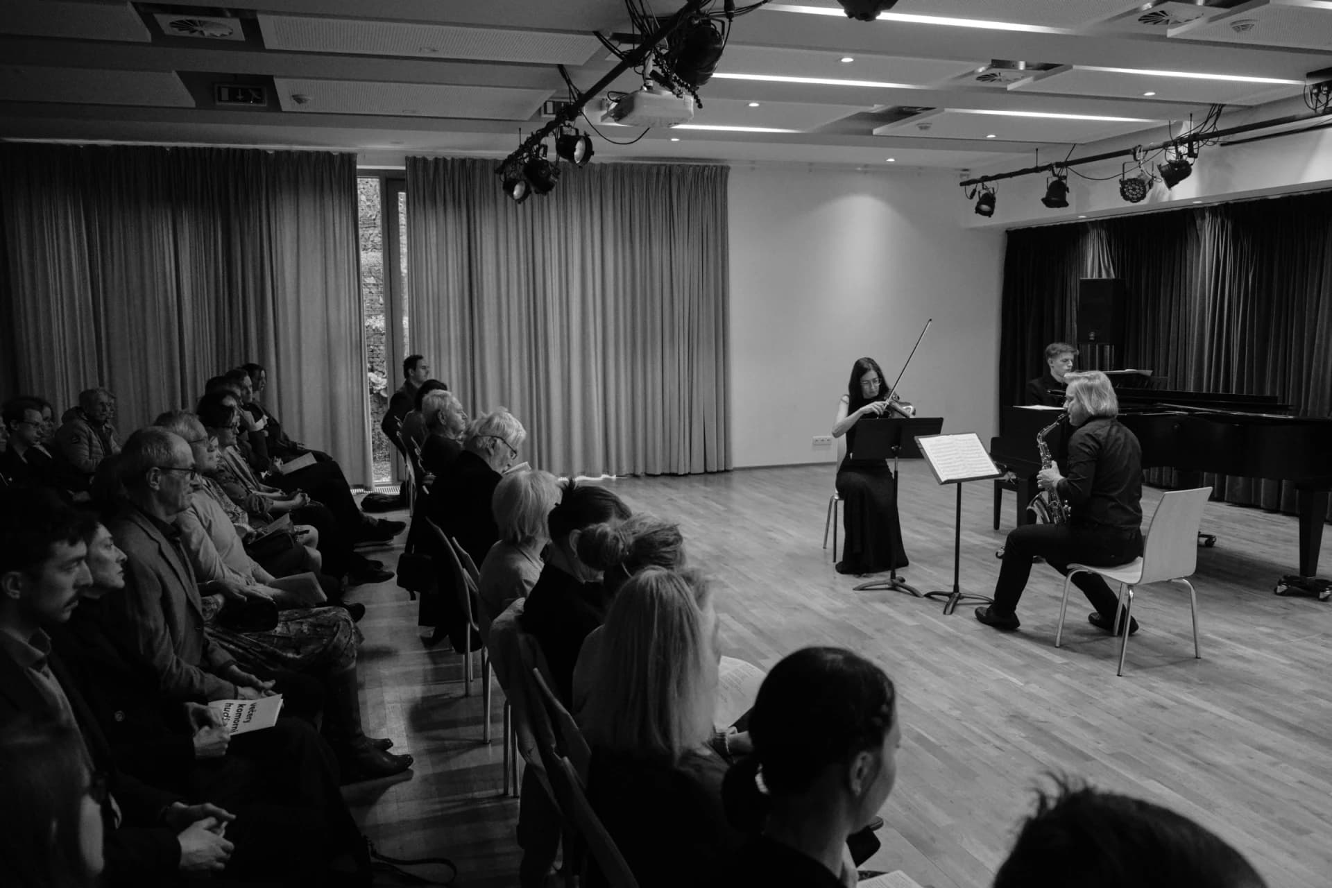 Večery komorní hudby: Ysaÿe, Poulenc, Martinů, Suk, Arutiunian